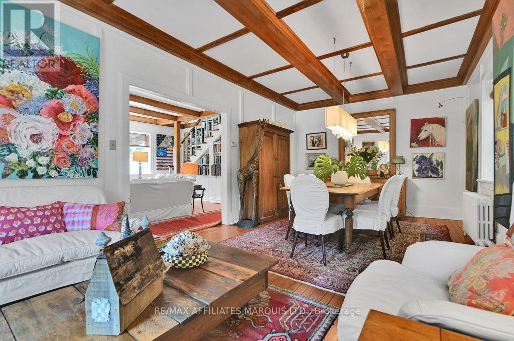 20369 Old Montreal Road