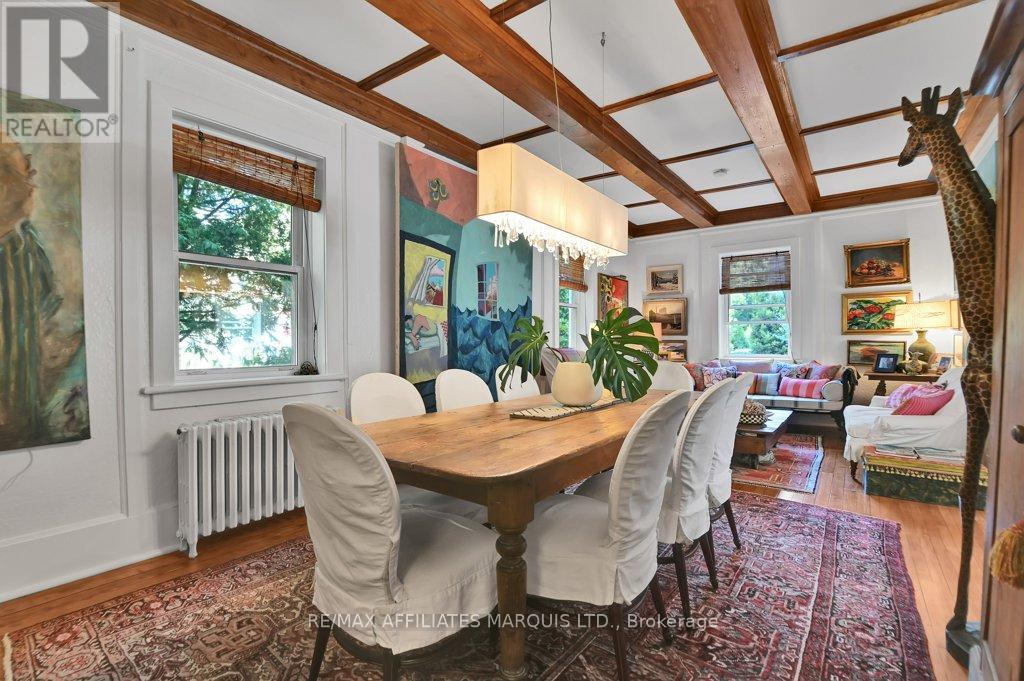 20369 Old Montreal Road