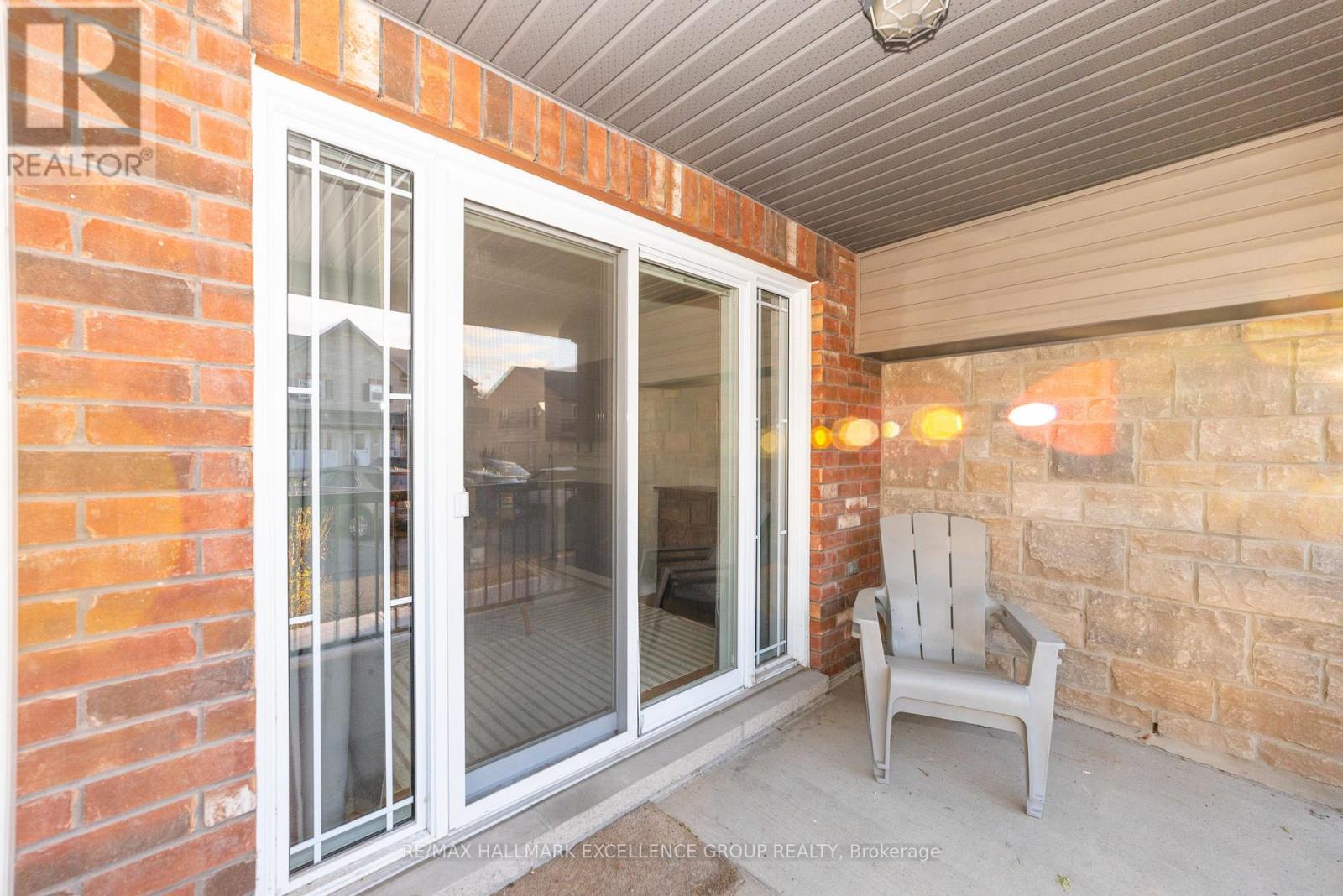 608 - 204 Eliot Street