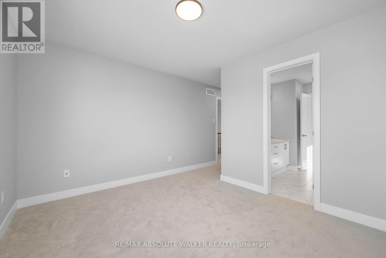 584 Paakanaak Avenue