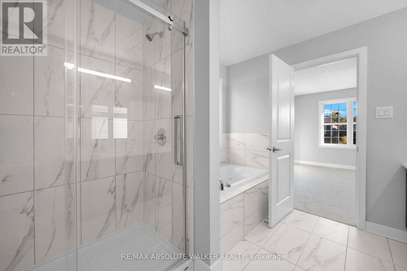 584 Paakanaak Avenue