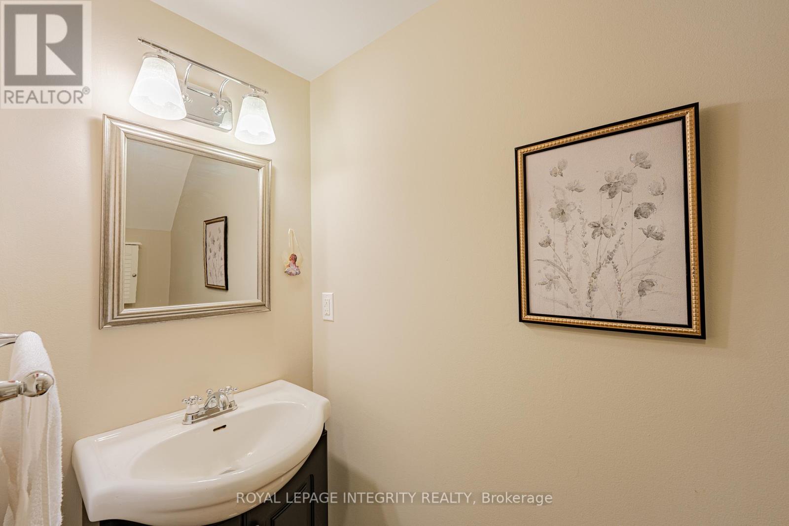 7 - 6 Sweetbriar Circle