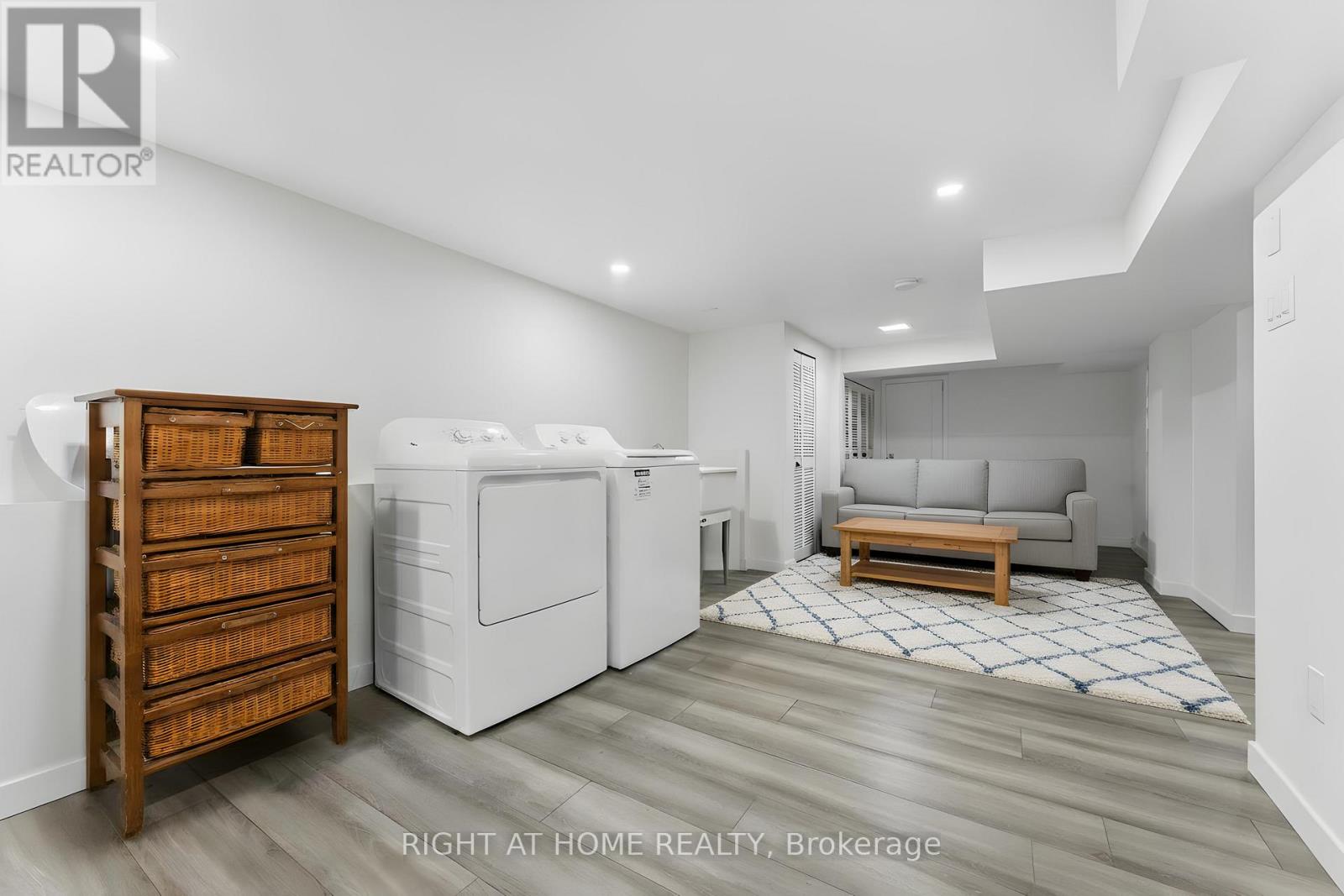 147 Longpre Street E