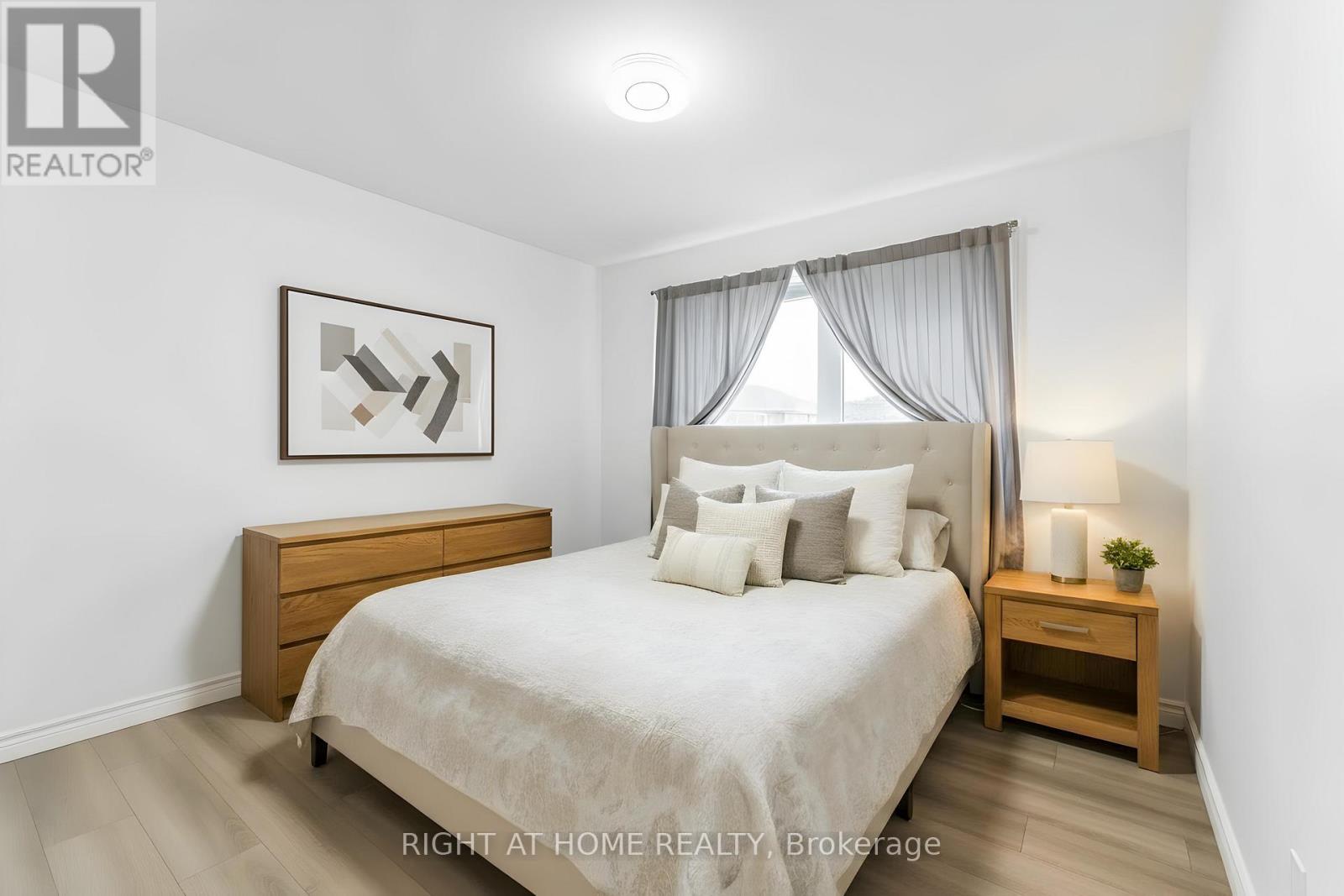 147 Longpre Street E