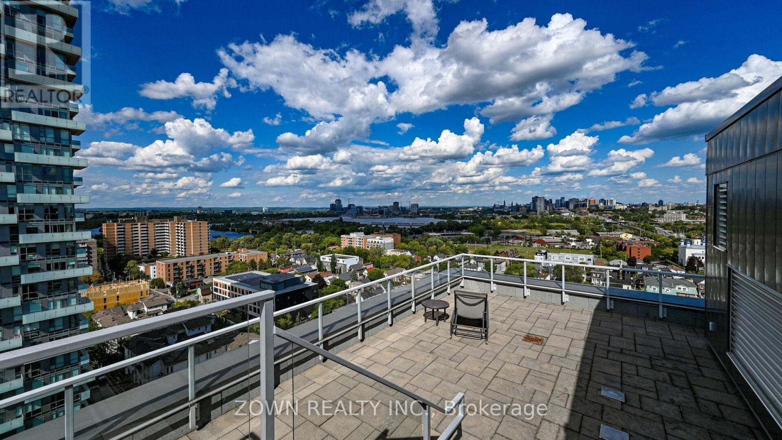 807 - 201 Parkdale Avenue