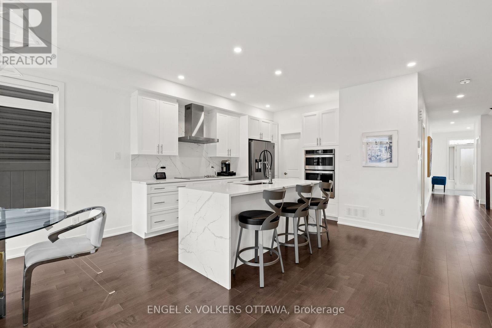 1047 Hydrangea Avenue