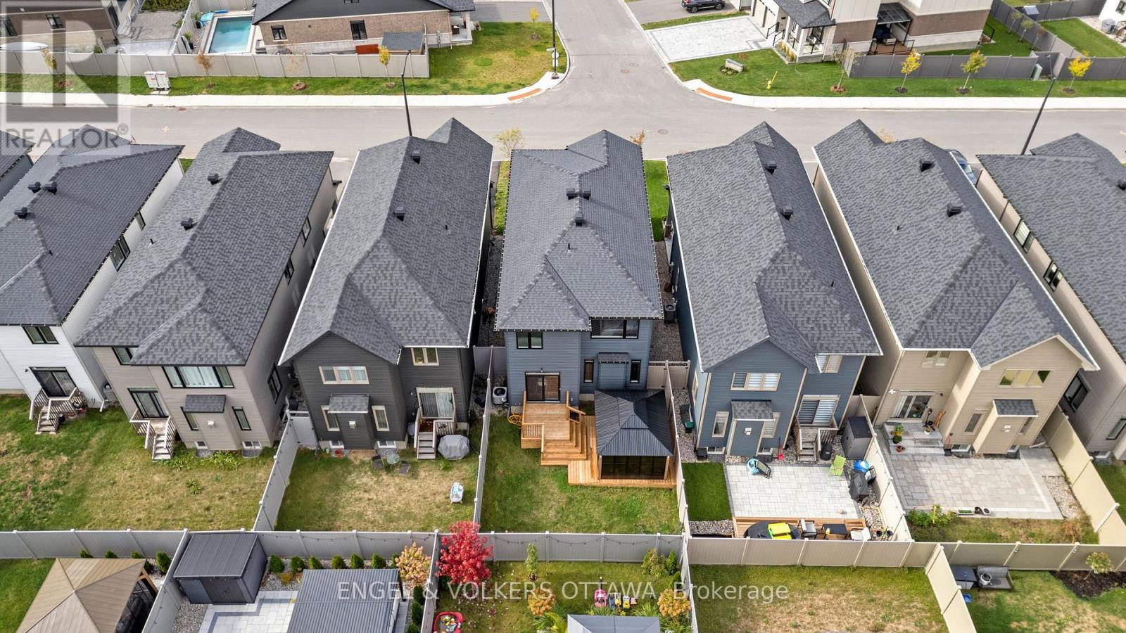 1047 Hydrangea Avenue