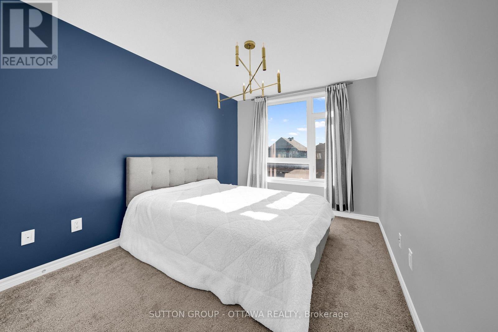 776 Carnelian Crescent