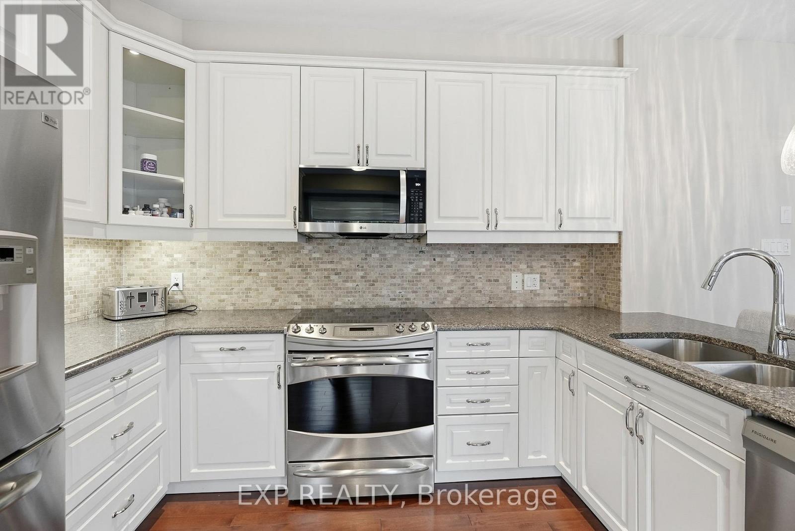 612 Calla Lily Terrace