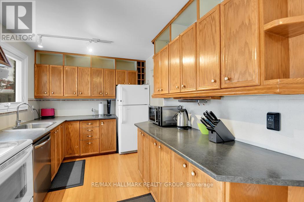 67 - 1900 Marquis Avenue