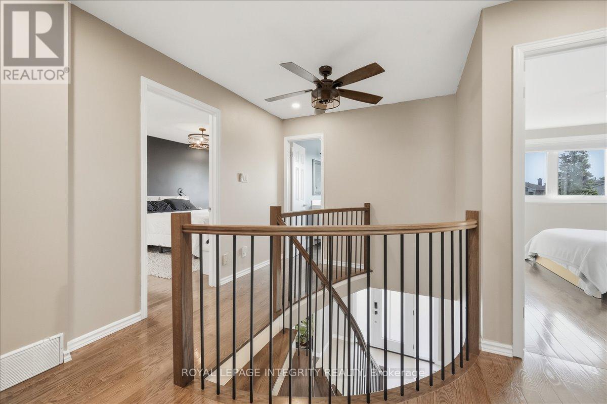 1406 Bouton D'or Way