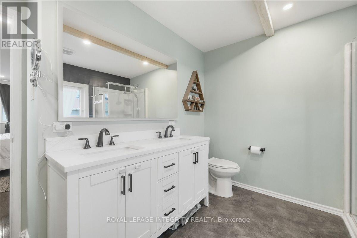 1406 Bouton D'or Way