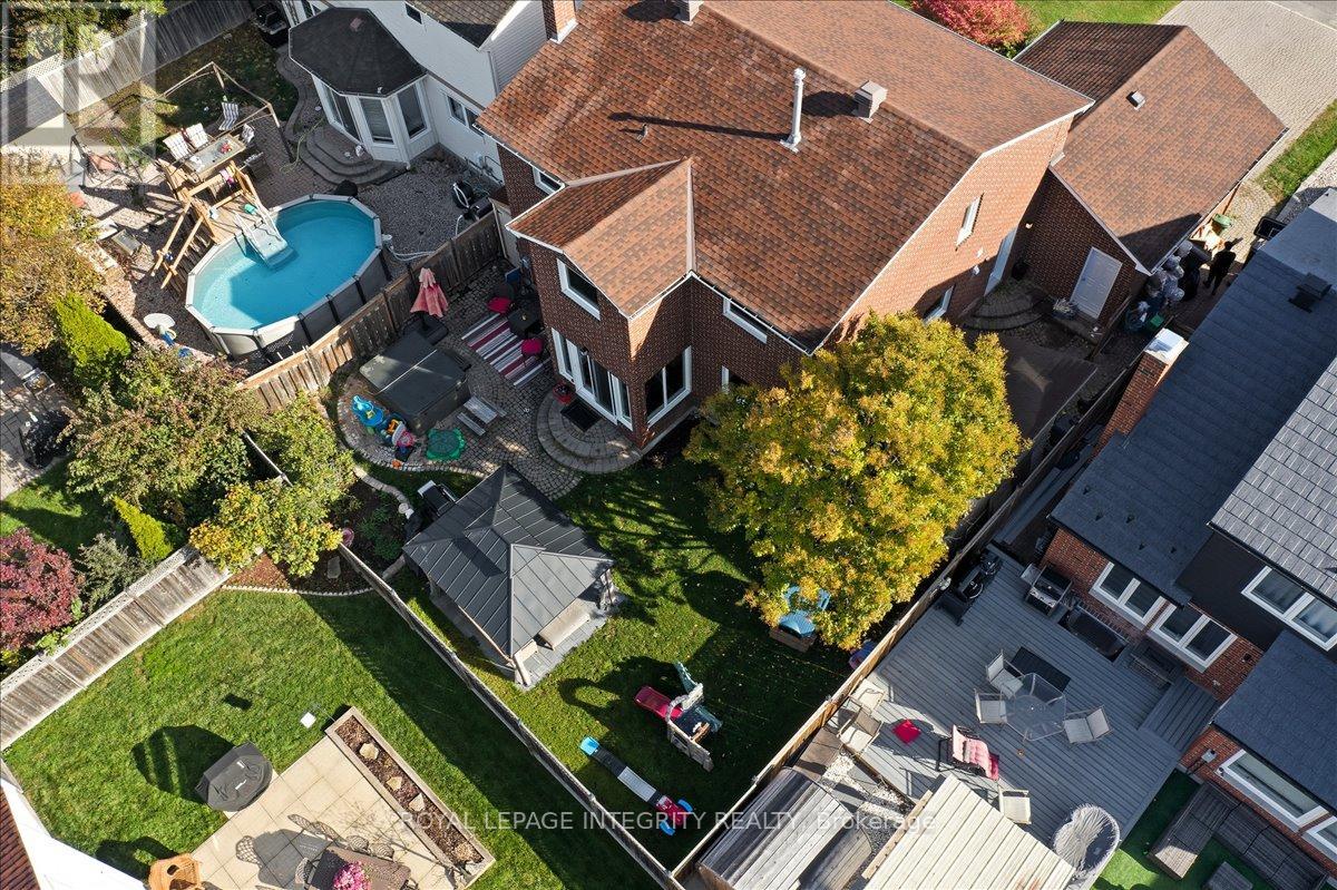 1406 Bouton D'or Way