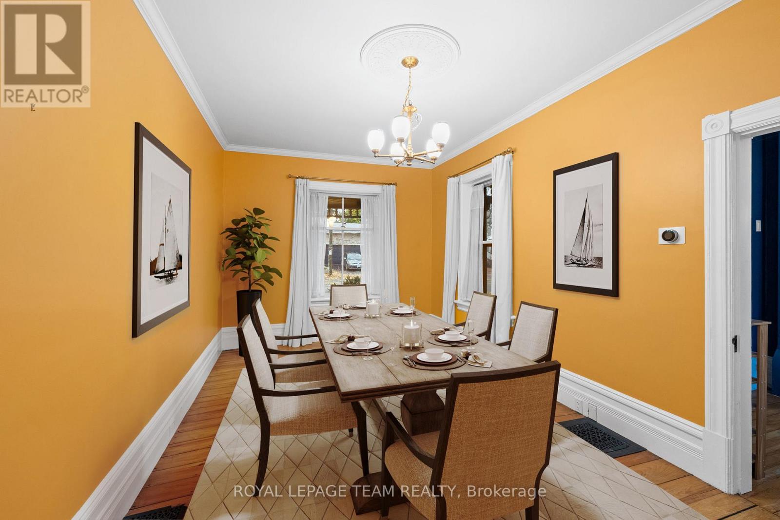 6722 Rideau Valley Drive S