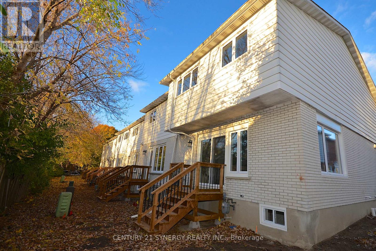 34 - 660 Hochelaga Street