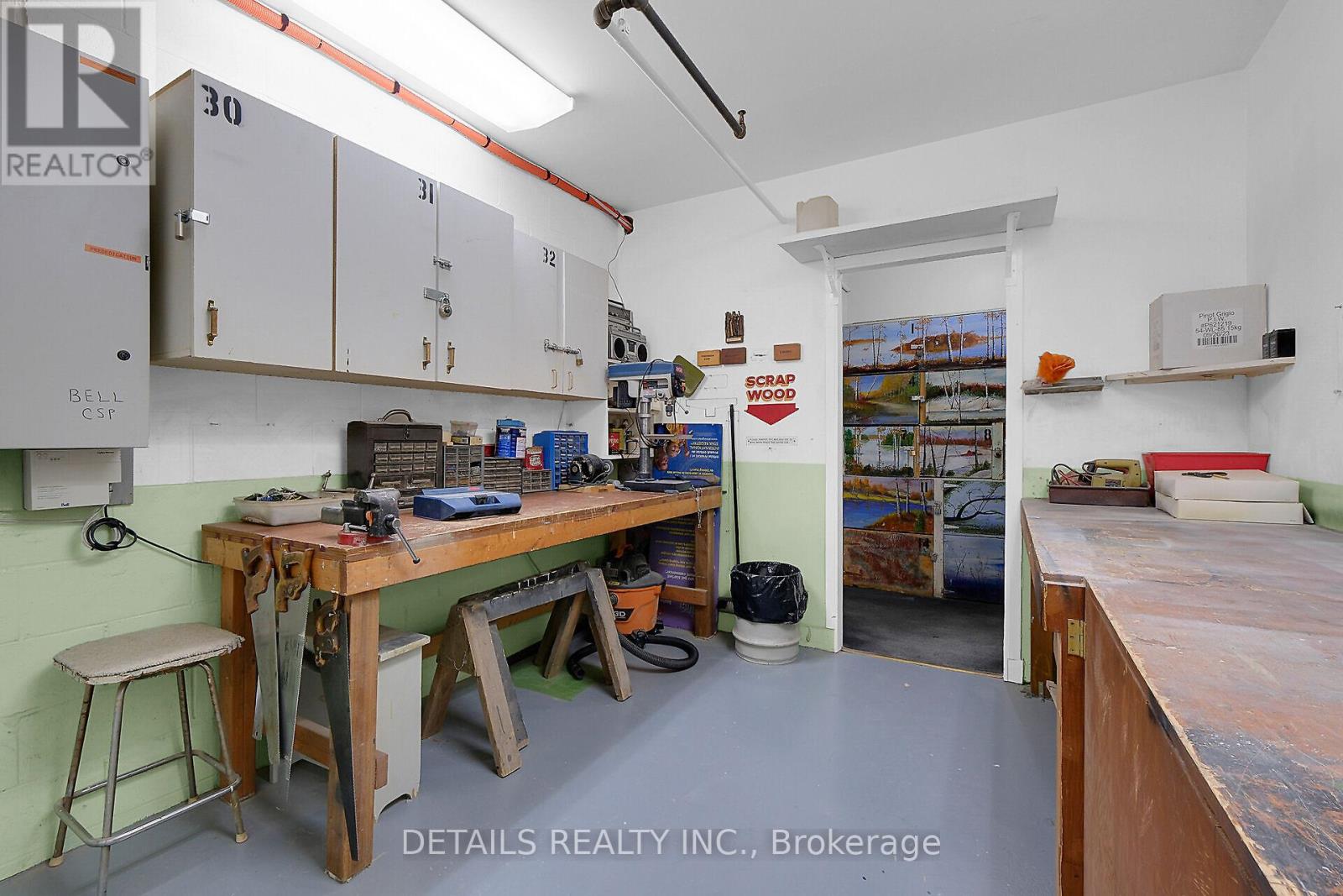 202 - 3100 Carling Avenue