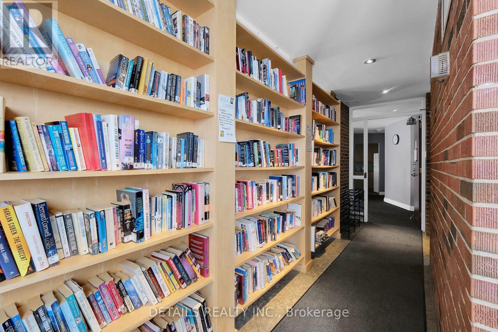 202 - 3100 Carling Avenue