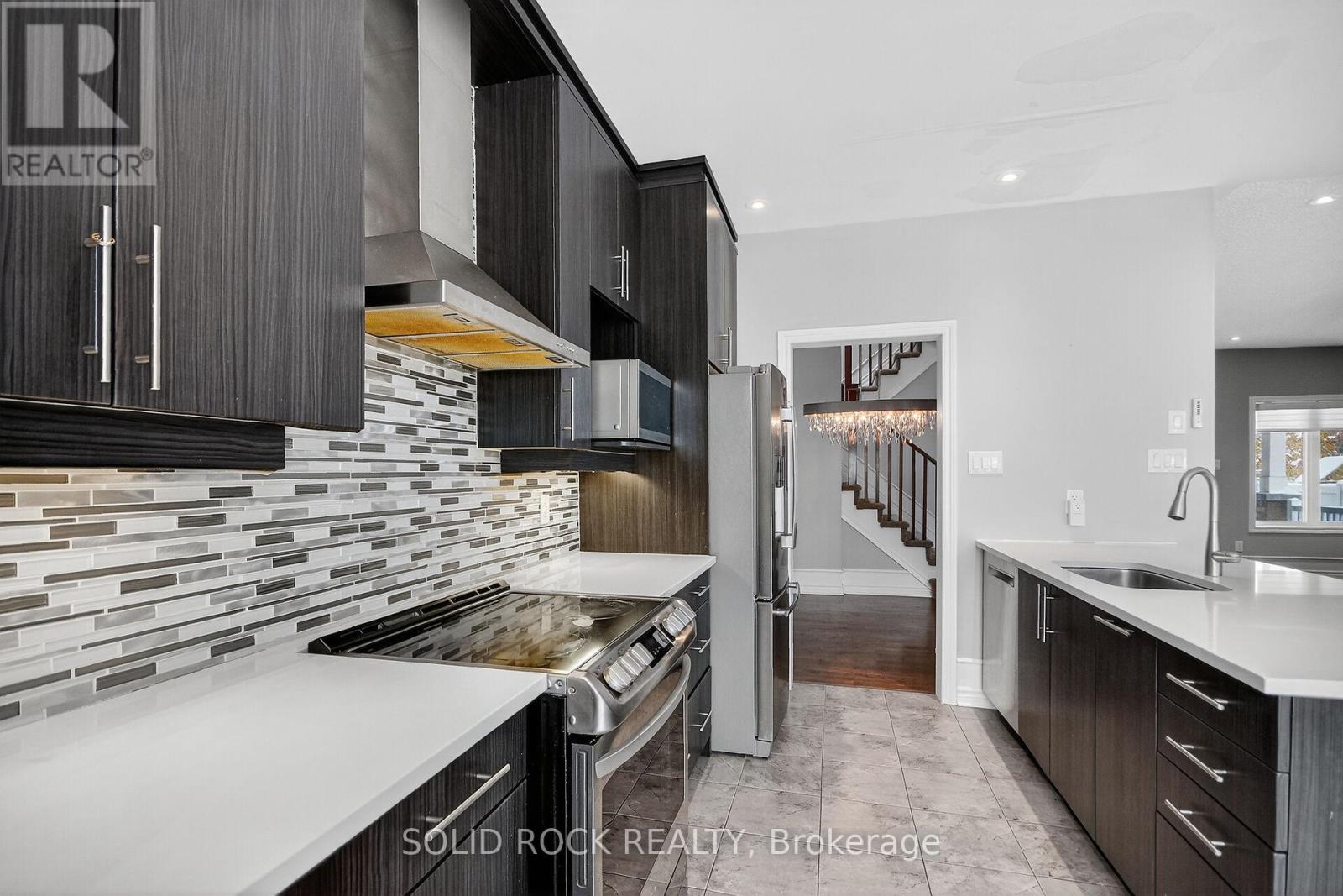 118 Wilhelmina Place