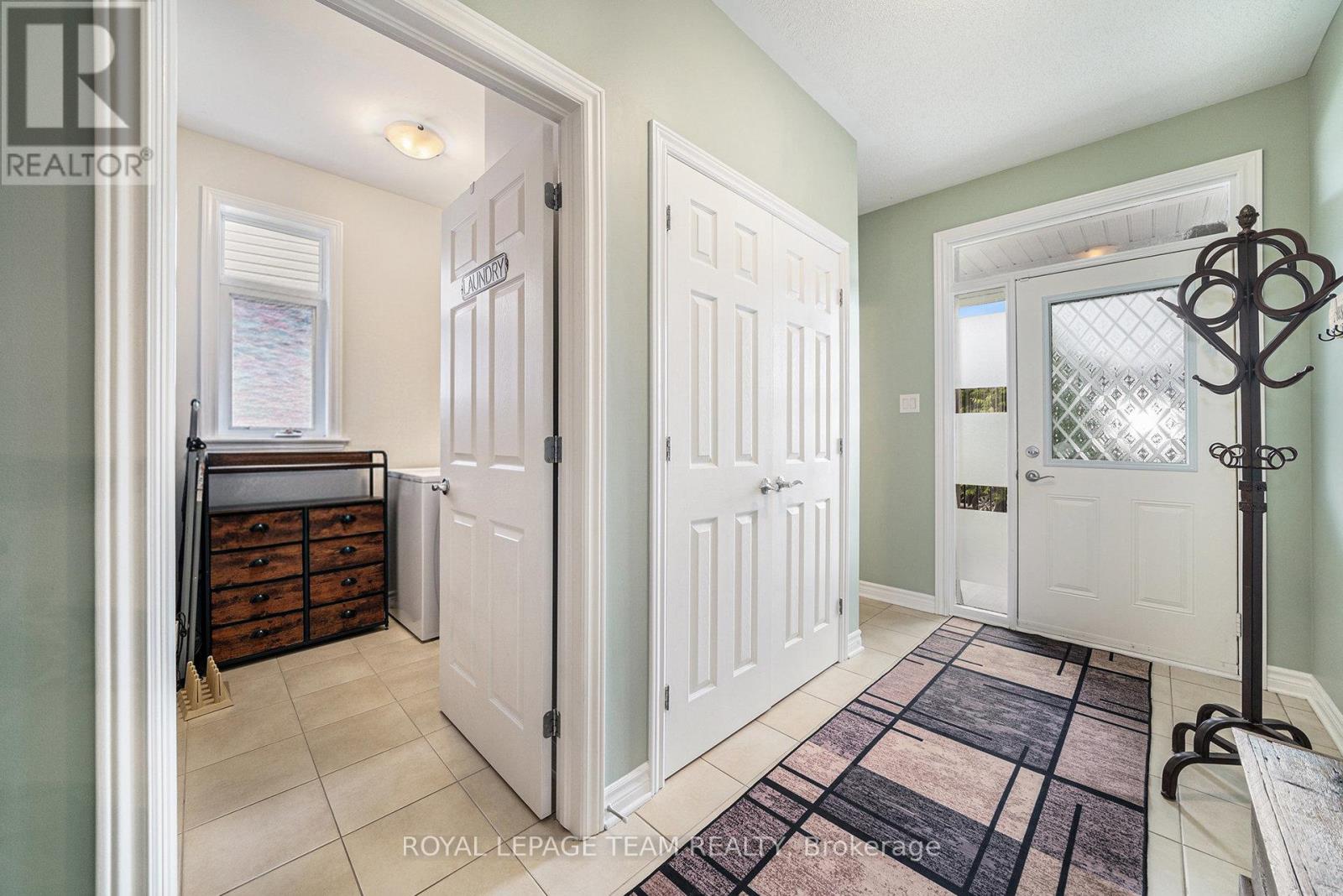 129 Tradewinds Crescent