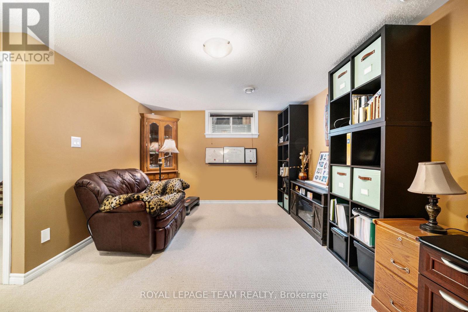 129 Tradewinds Crescent