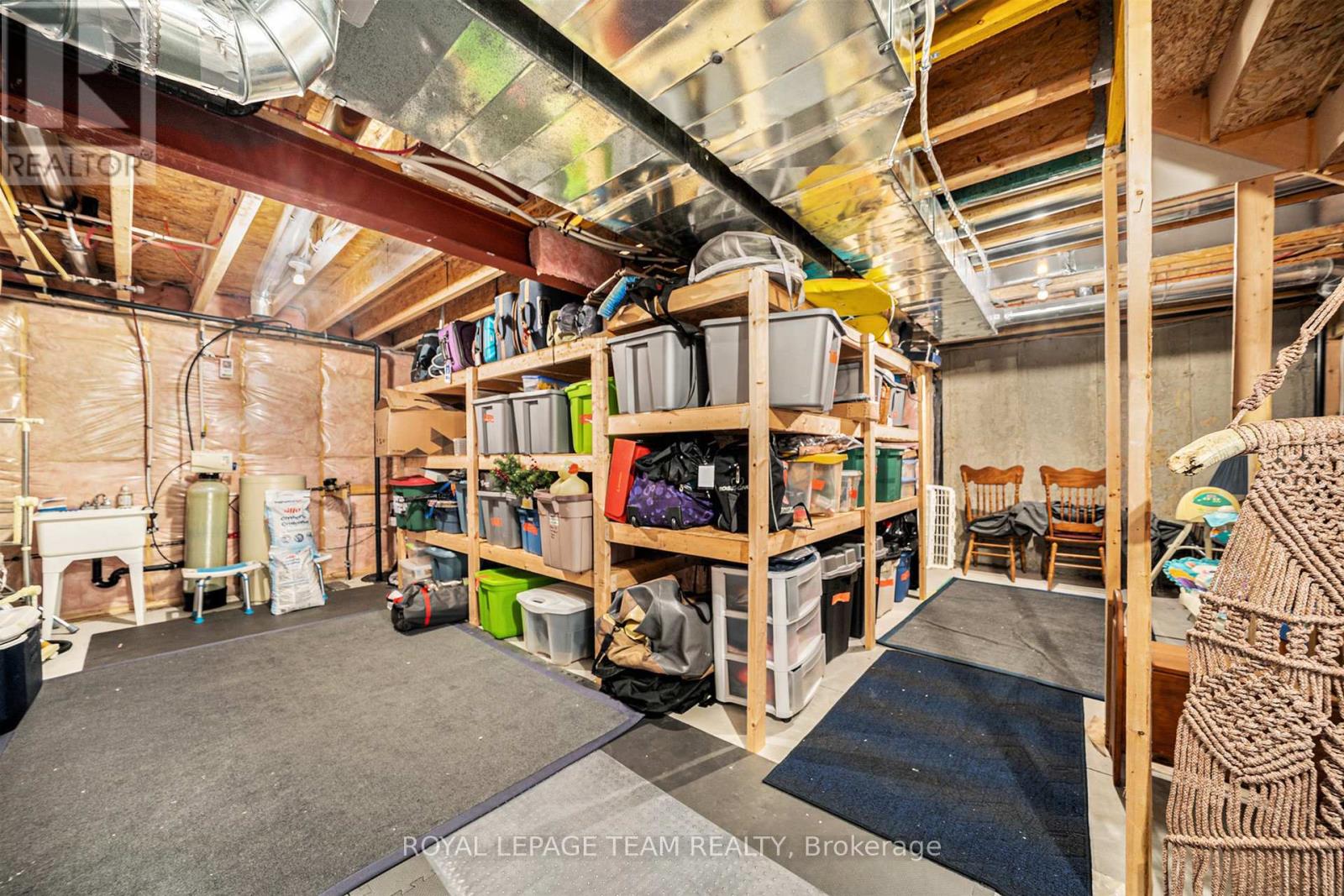 129 Tradewinds Crescent