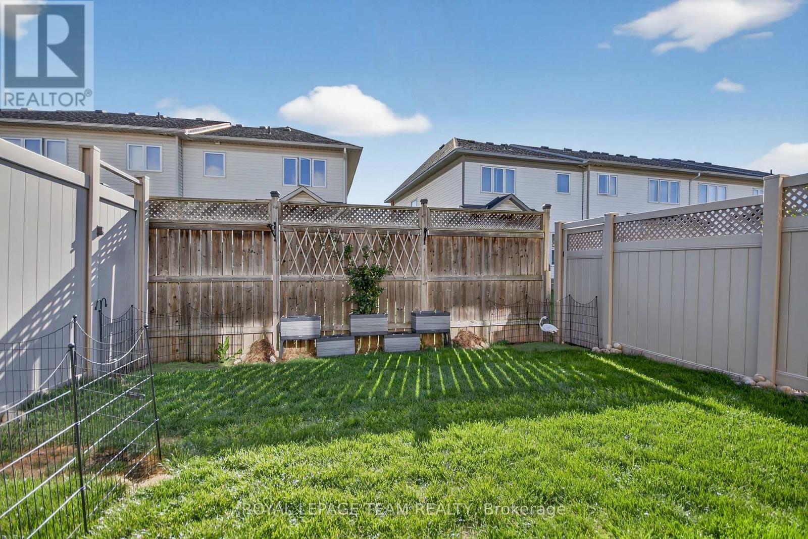 245 Garrity Crescent