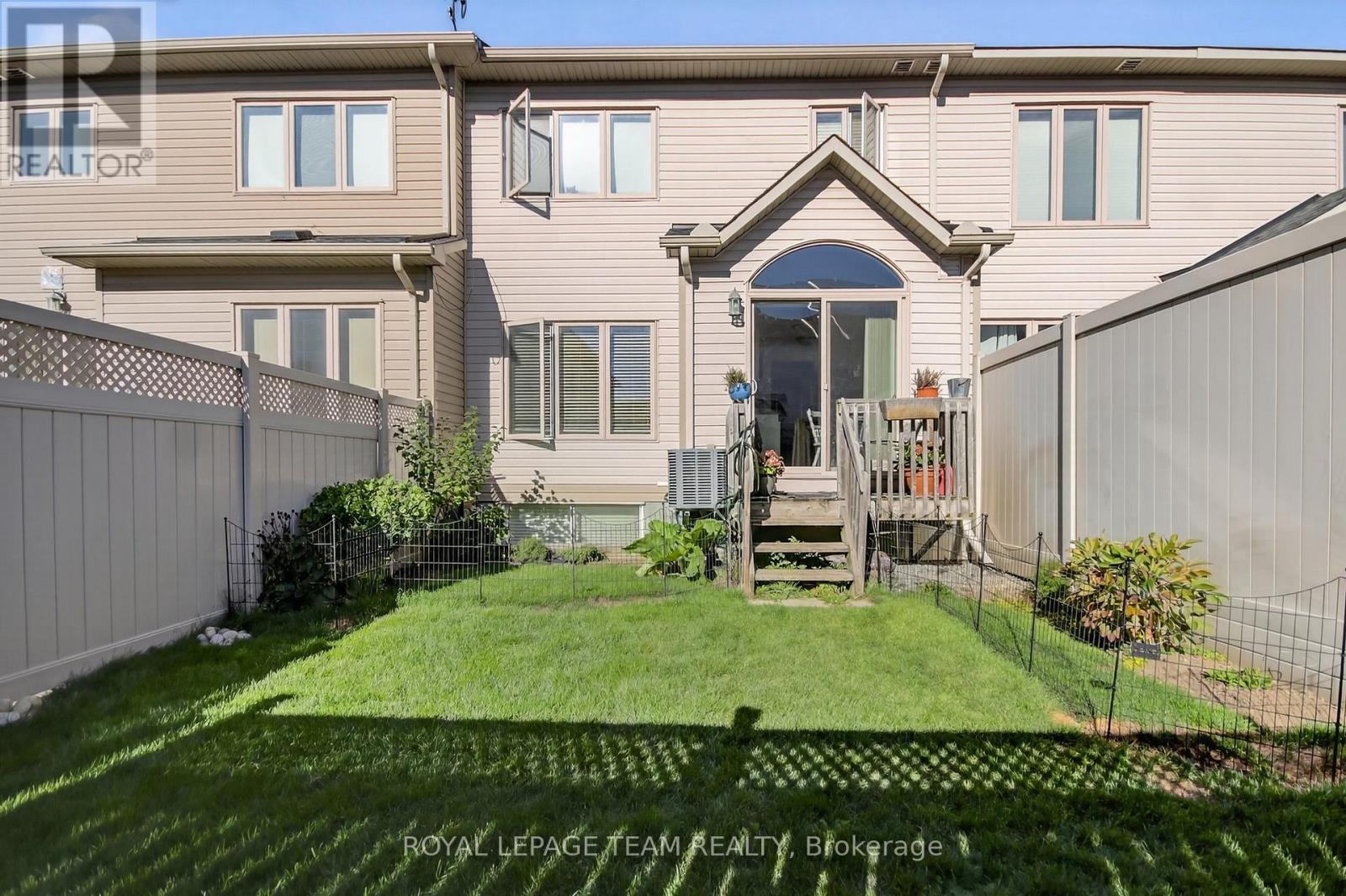 245 Garrity Crescent