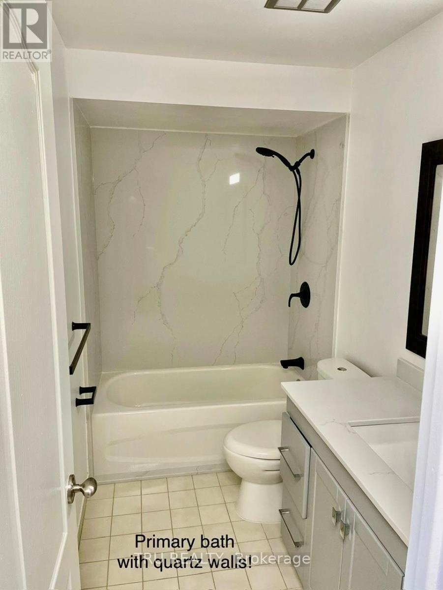 2285 Stonehenge Crescent