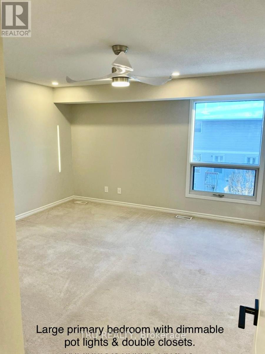 2285 Stonehenge Crescent