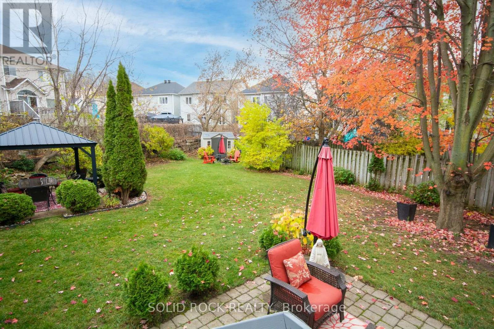 61 Flowertree Crescent