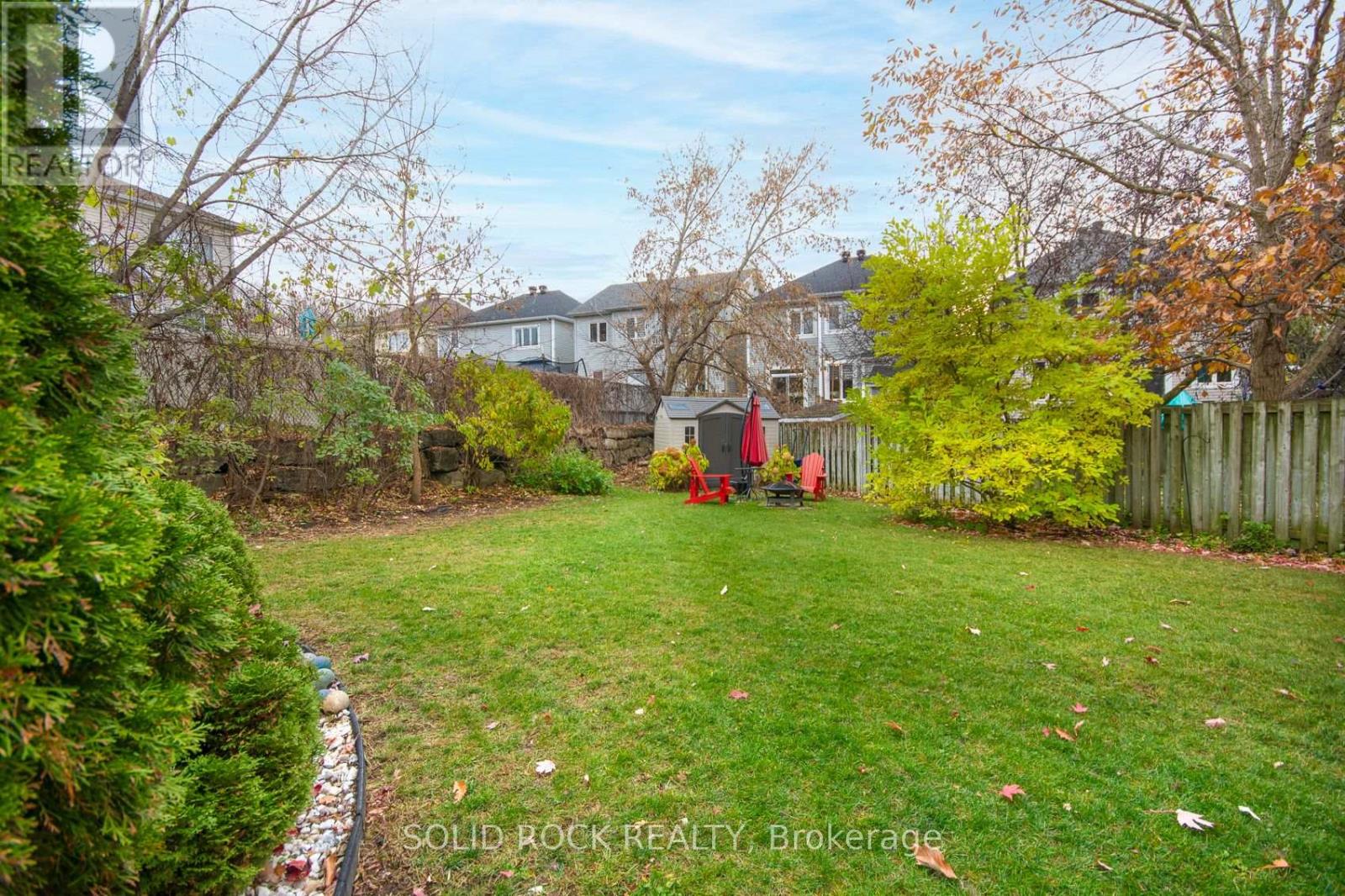 61 Flowertree Crescent