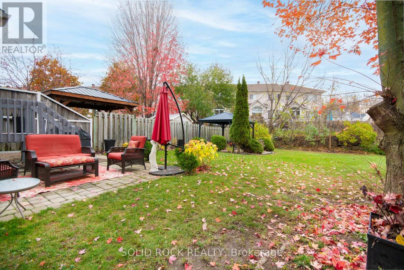 61 Flowertree Crescent