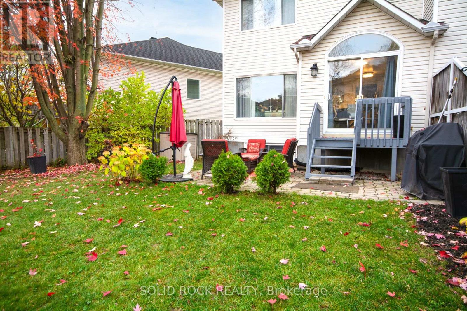 61 Flowertree Crescent