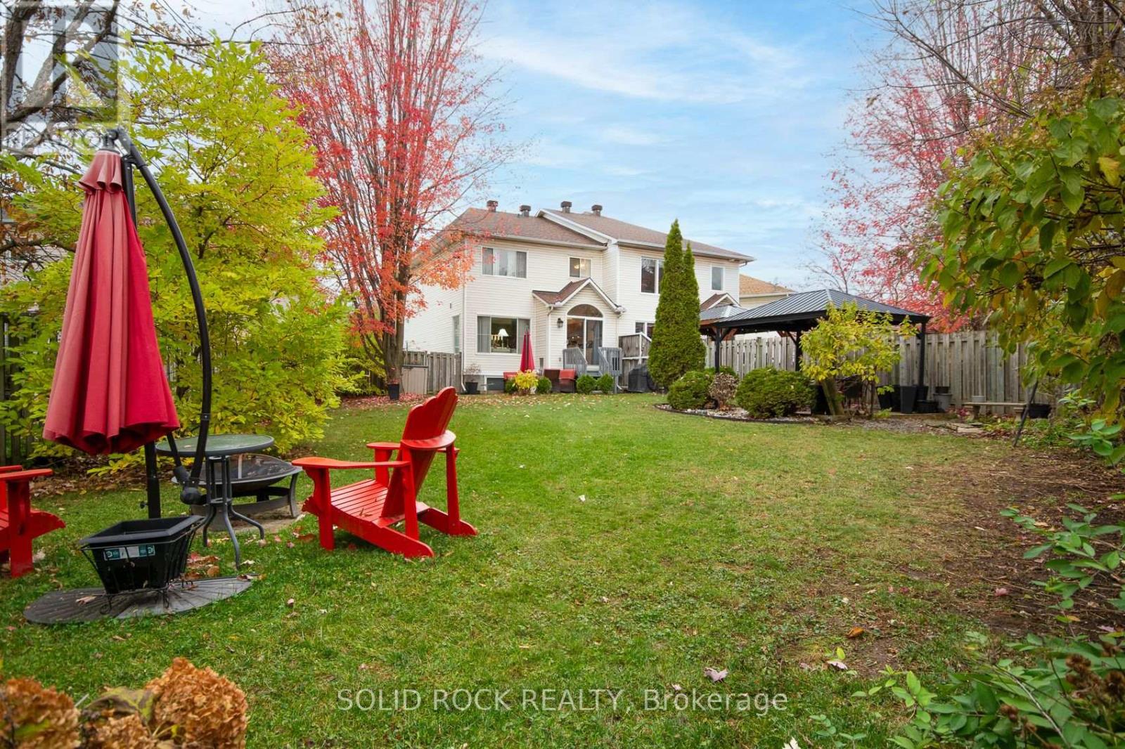 61 Flowertree Crescent