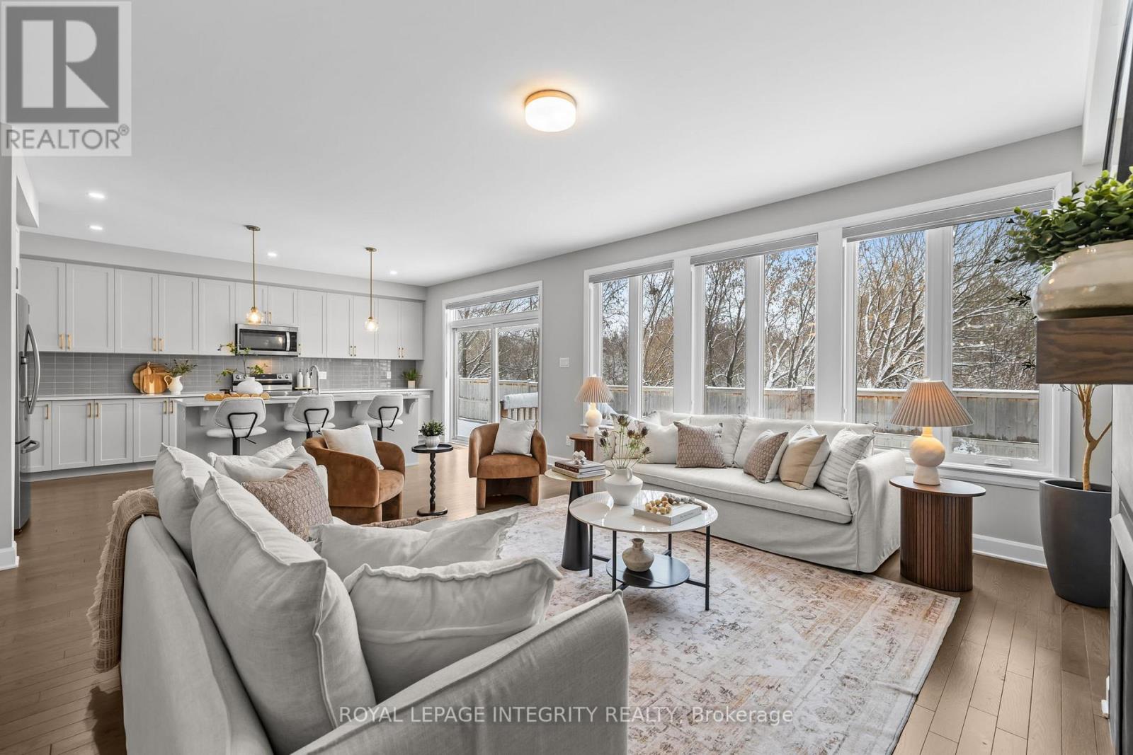 652 Moonflower Crescent