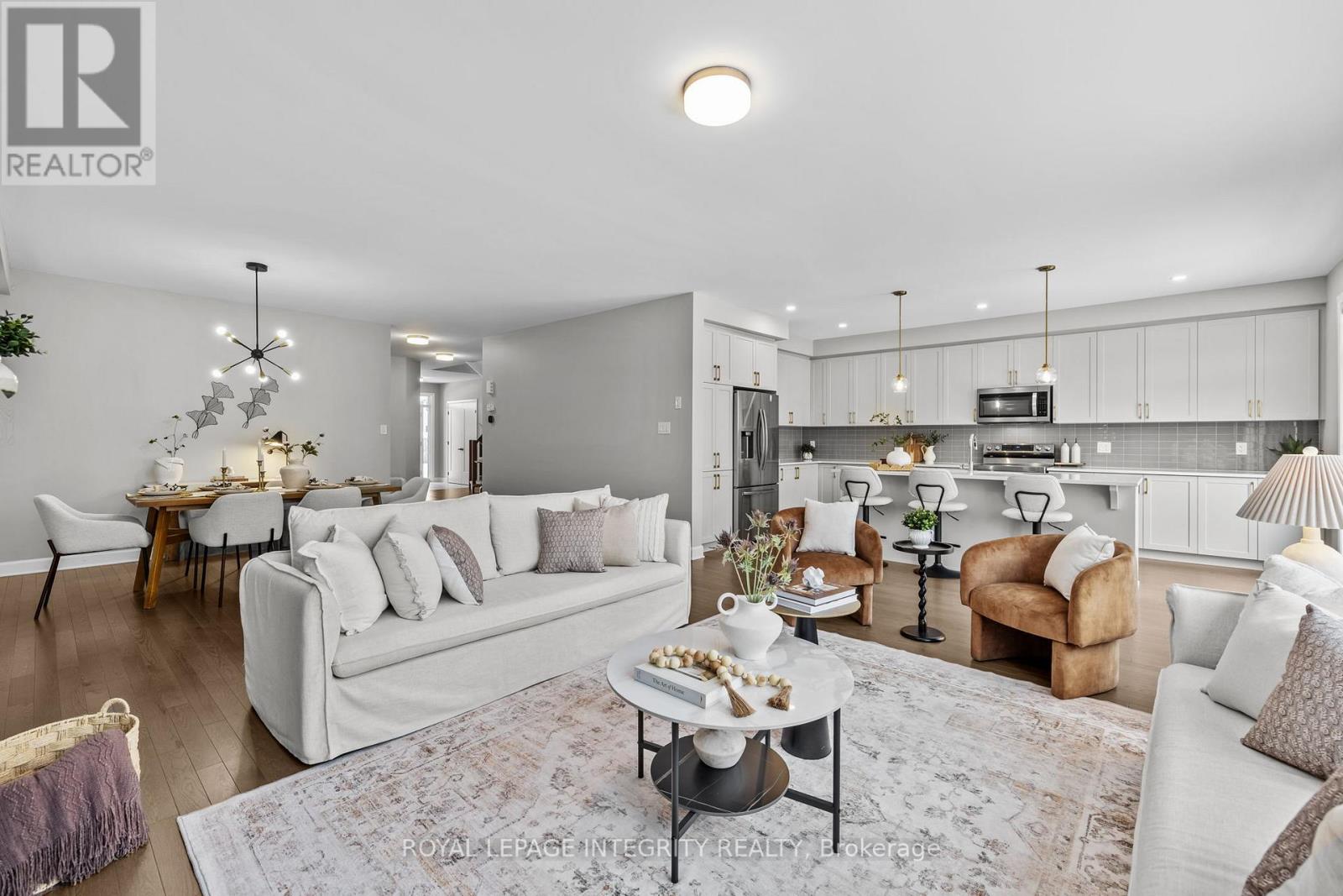 652 Moonflower Crescent