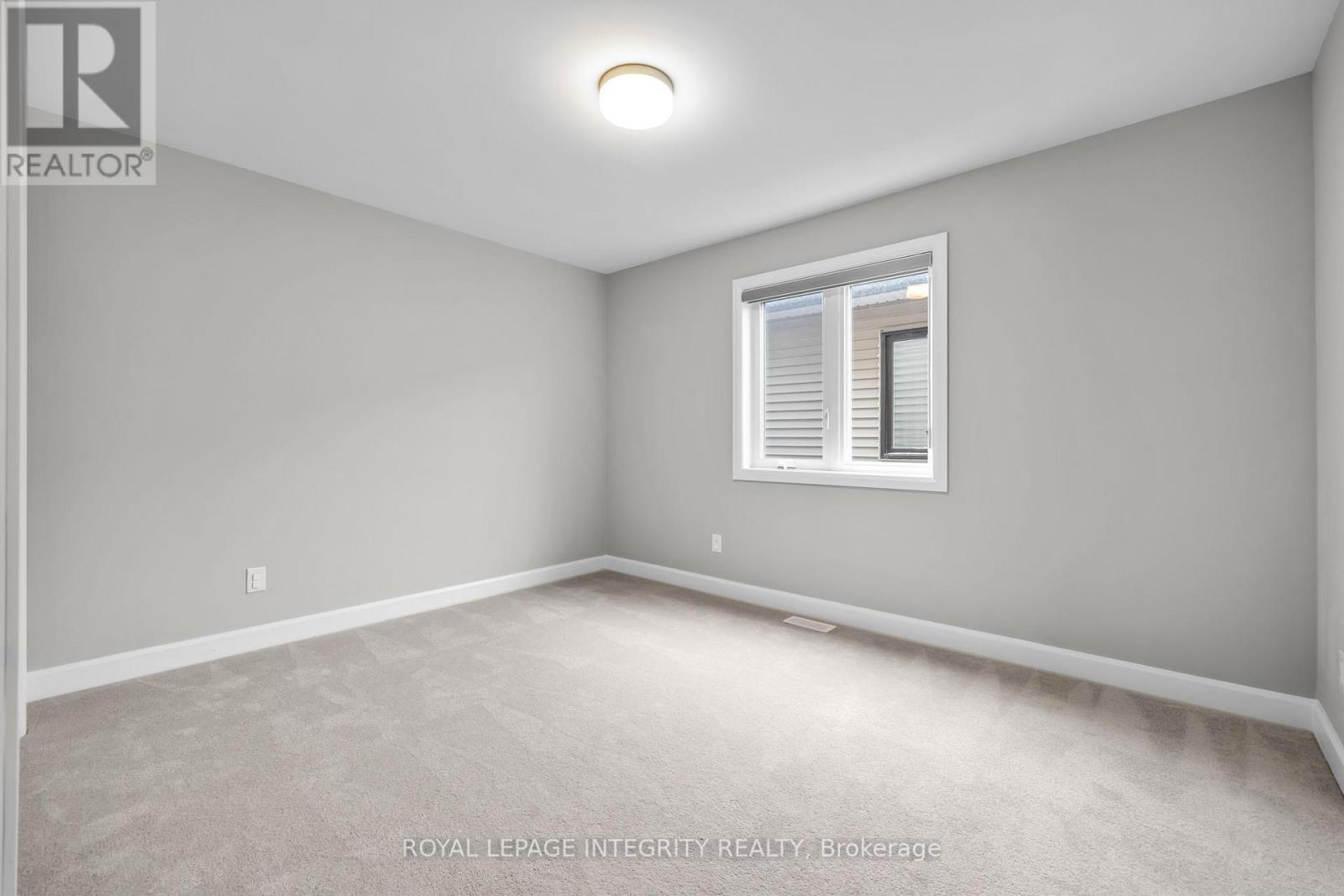 652 Moonflower Crescent