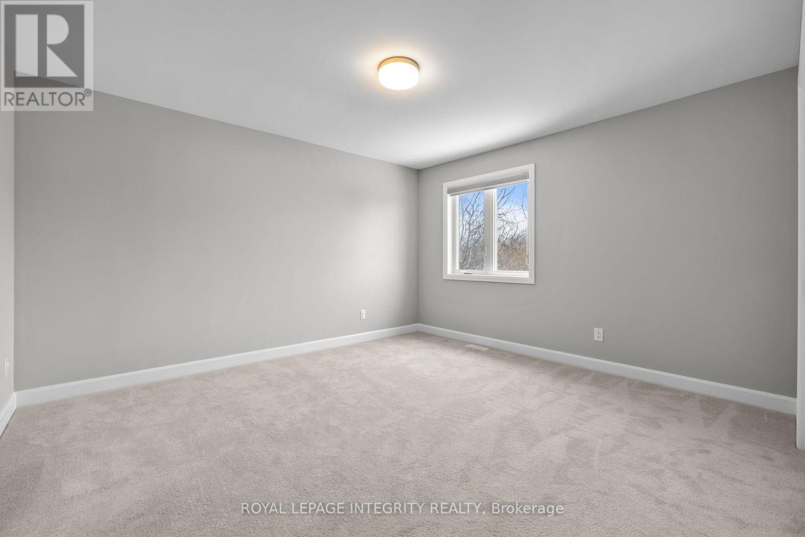 652 Moonflower Crescent