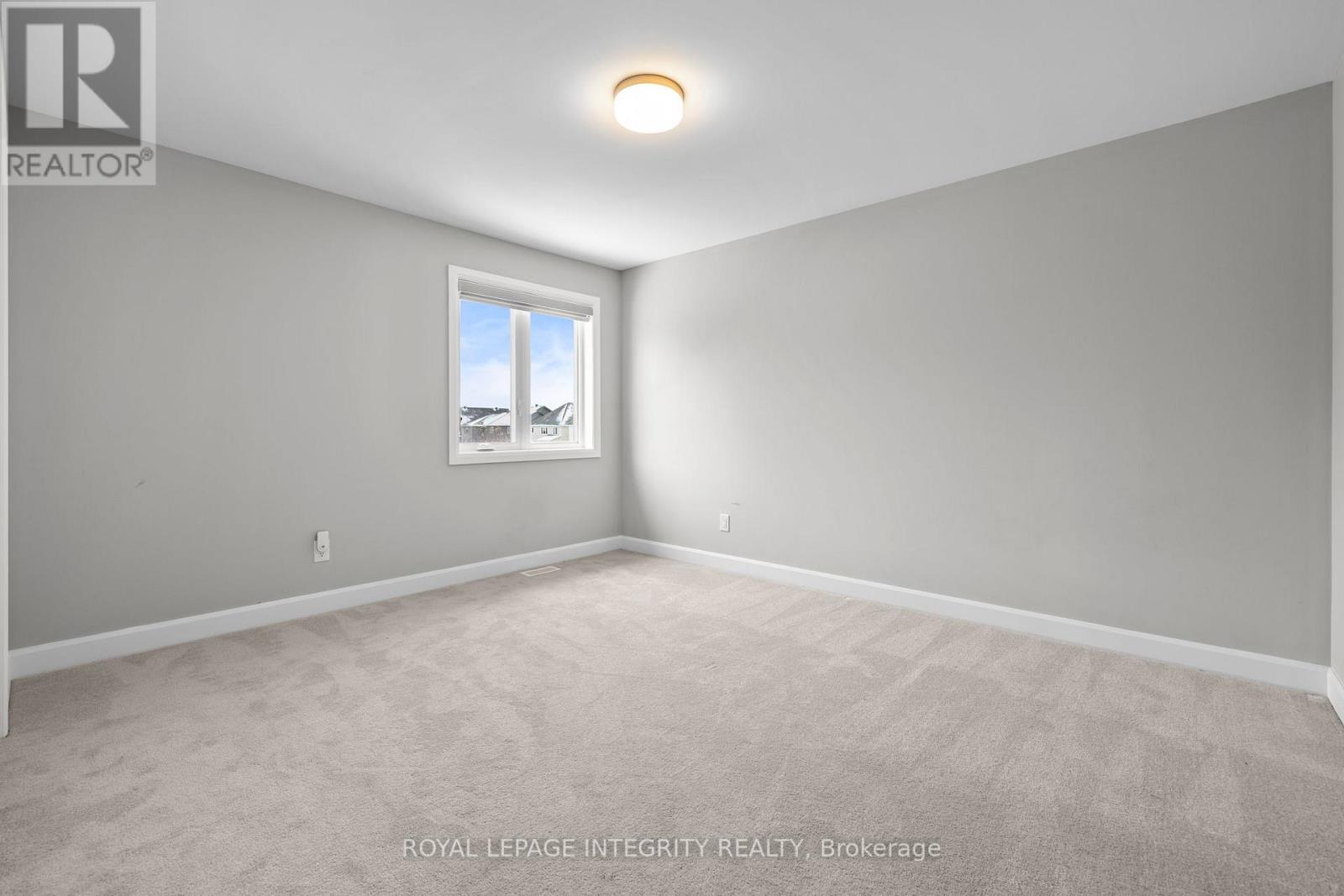 652 Moonflower Crescent