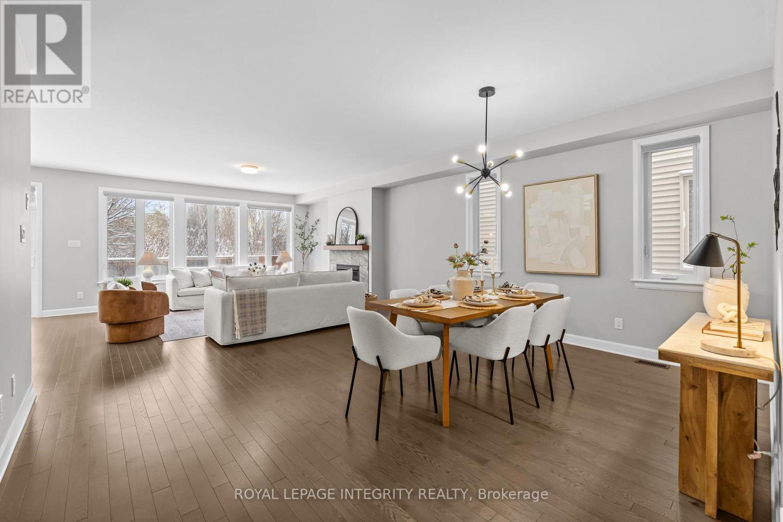 652 Moonflower Crescent