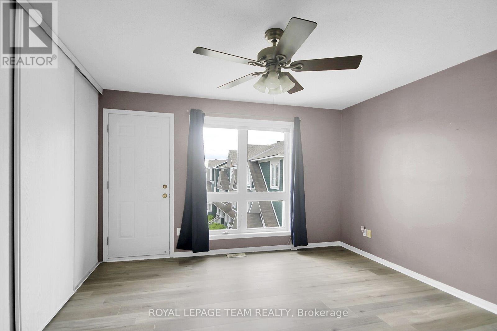 16 - 414 Hillsboro Private