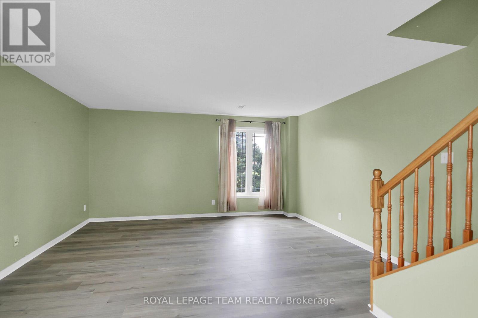 16 - 414 Hillsboro Private