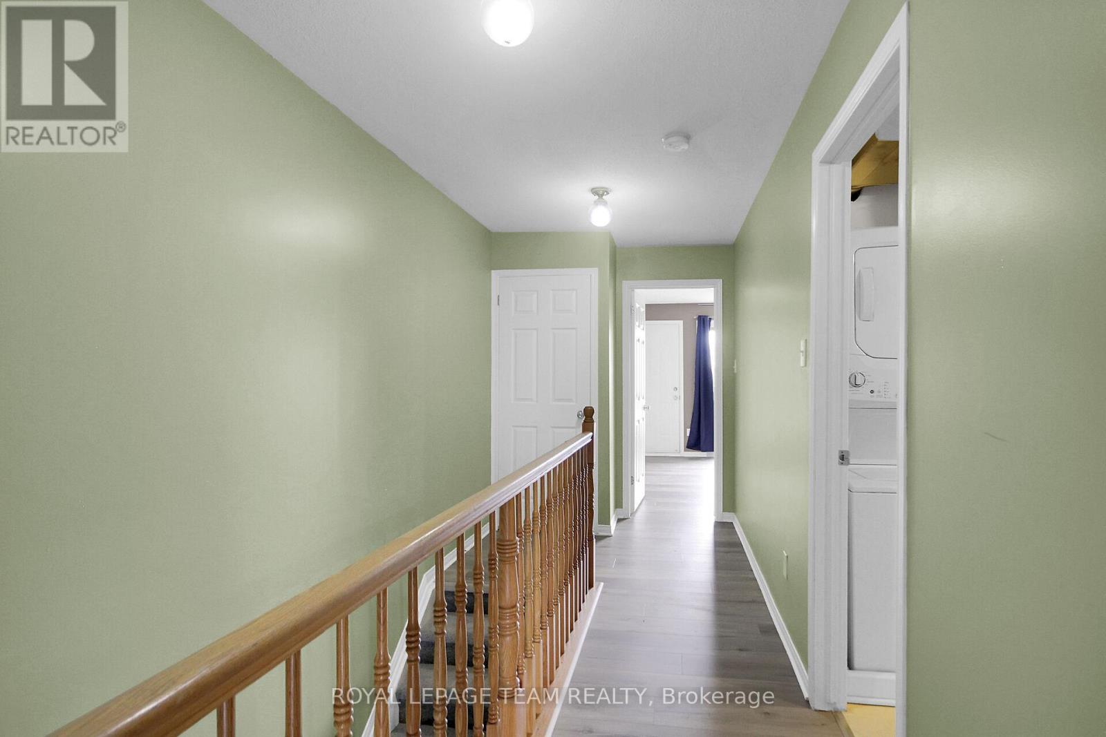 16 - 414 Hillsboro Private