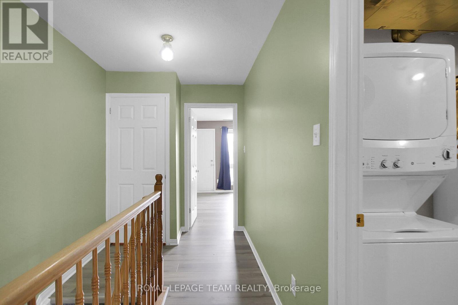 16 - 414 Hillsboro Private