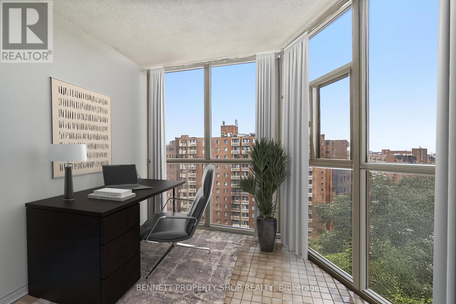 1210 - 2760 Carousel Crescent