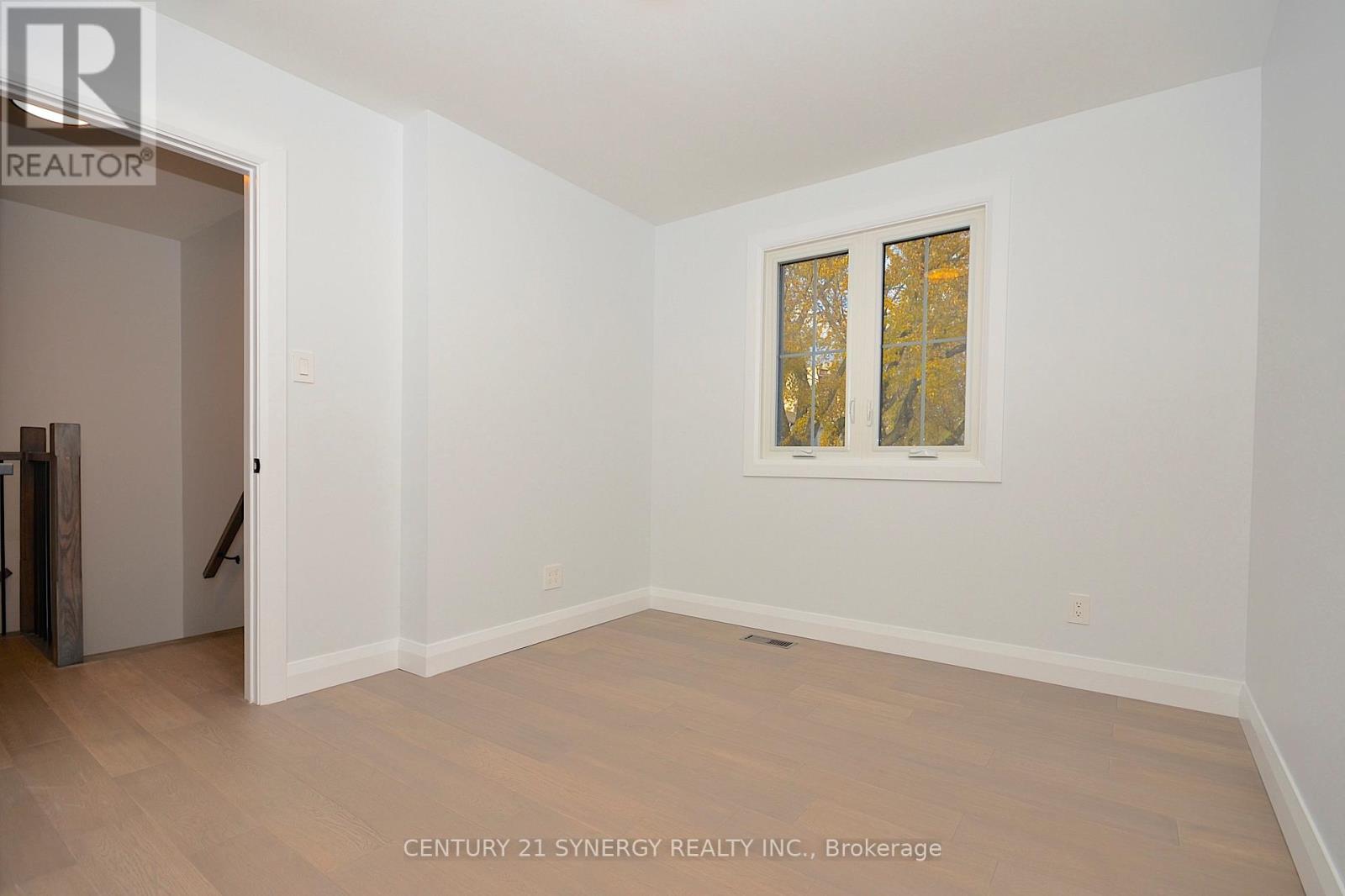 26 - 660 Hochelaga Street