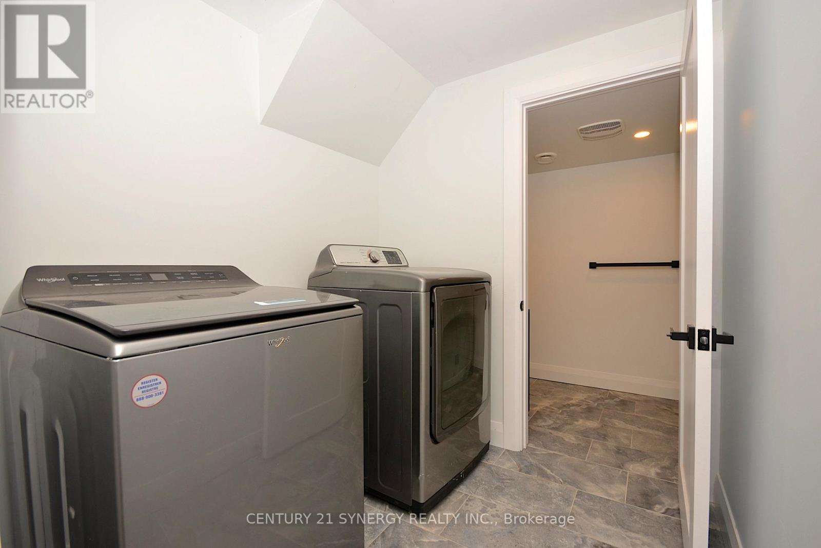 26 - 660 Hochelaga Street