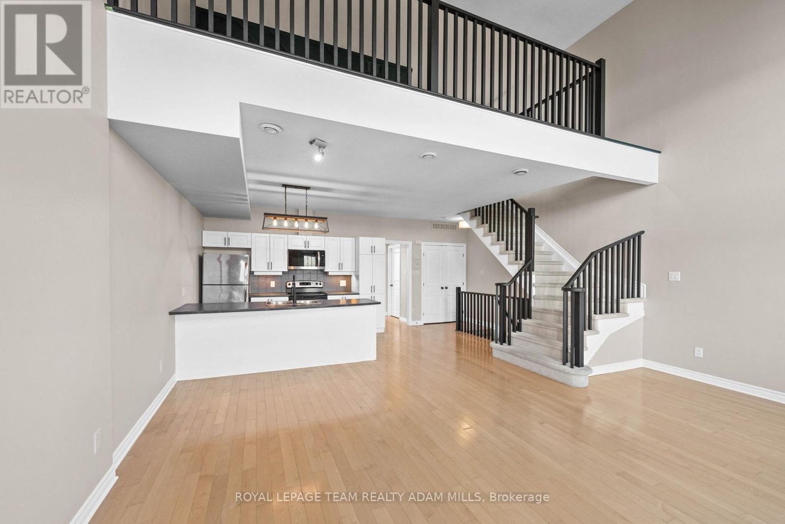 24 - 103 Eye Bright Crescent