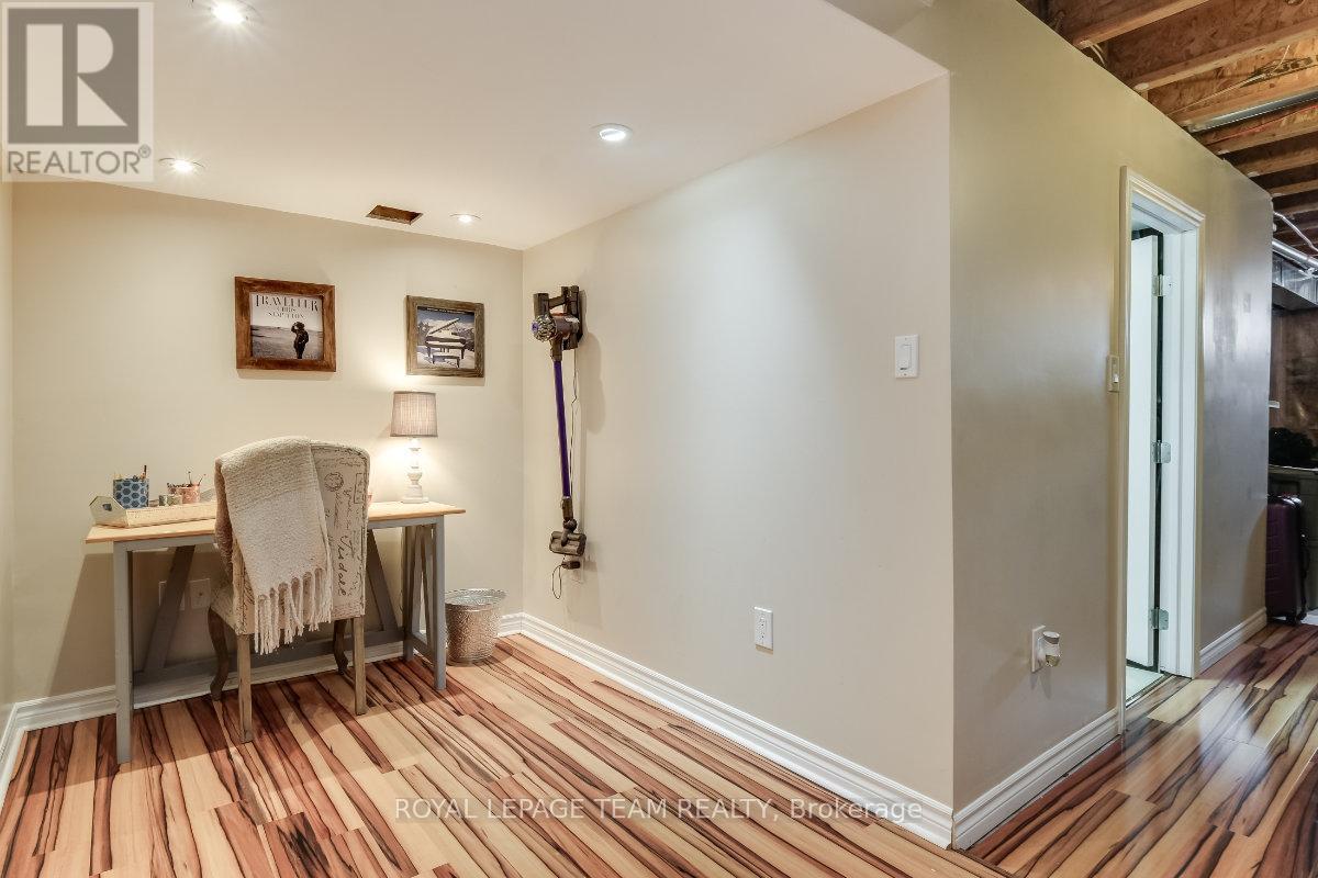 404 Heathrow Private