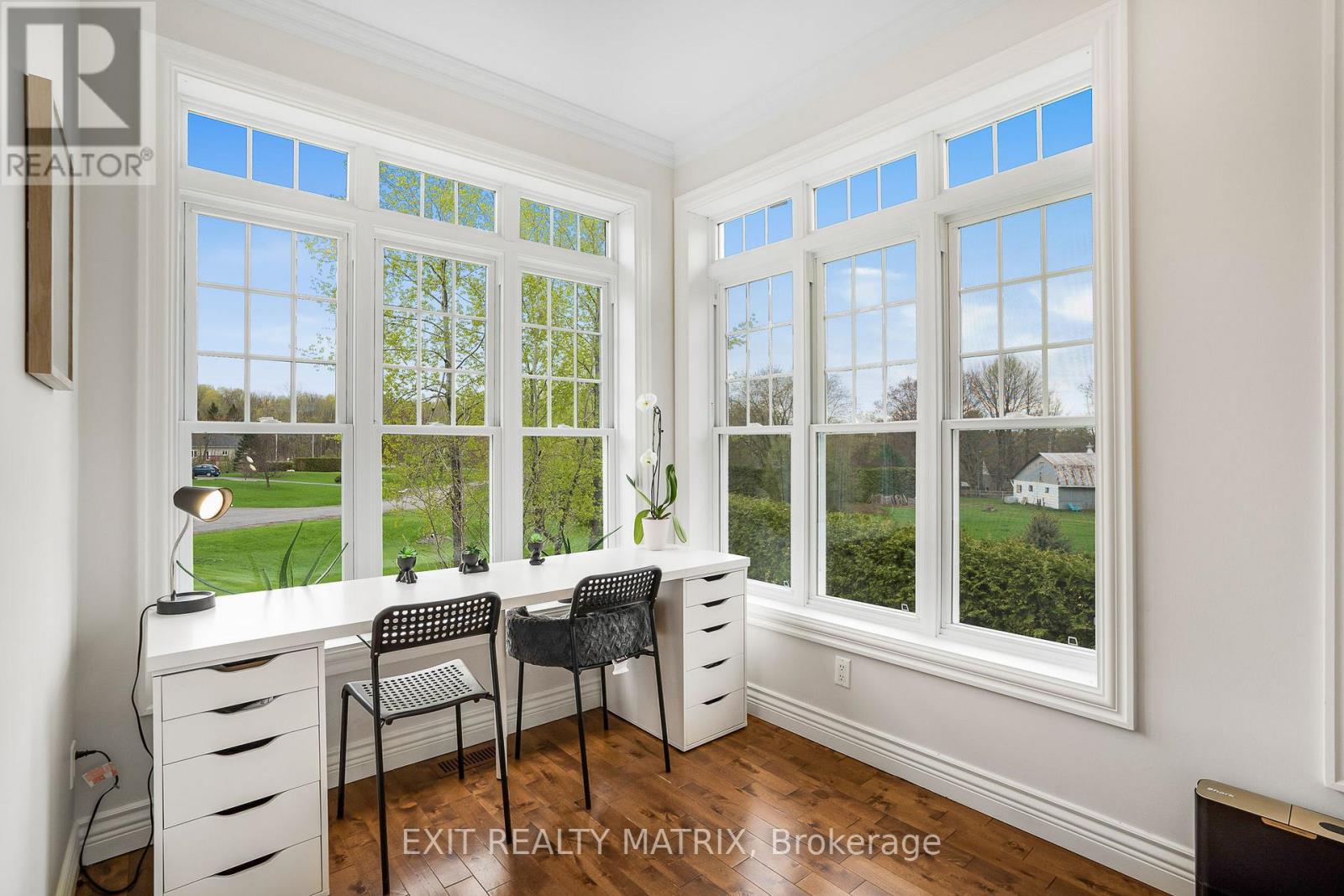 5 - 64 Radstock Lane